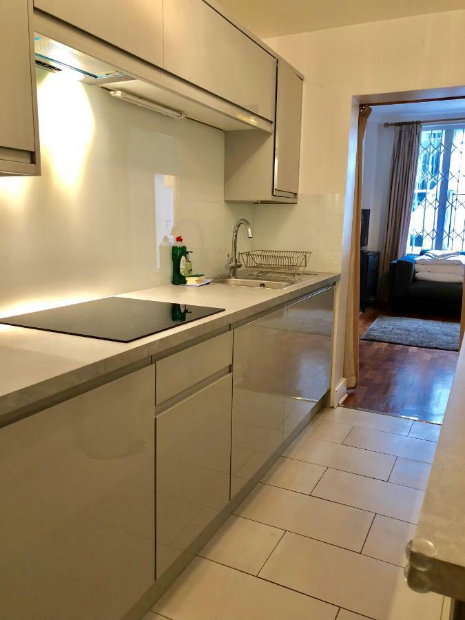 Victoria Station Apartment London Exteriör bild